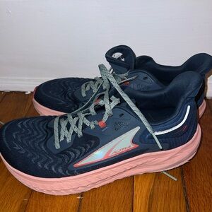 Altra women’s running shoes